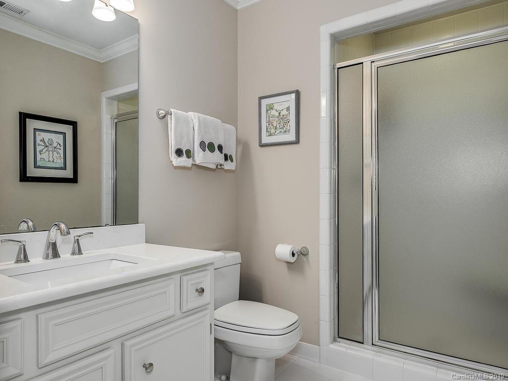 1227 Kingscross Drive Charlotte NC 28211