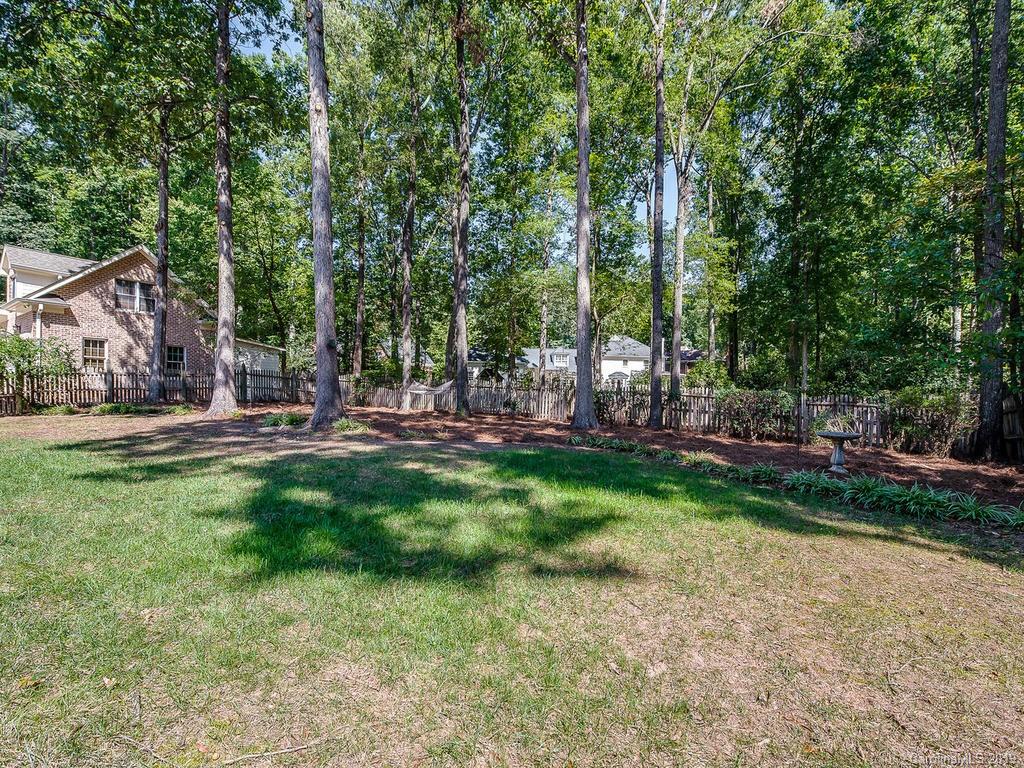 1227 Kingscross Drive Charlotte NC 28211