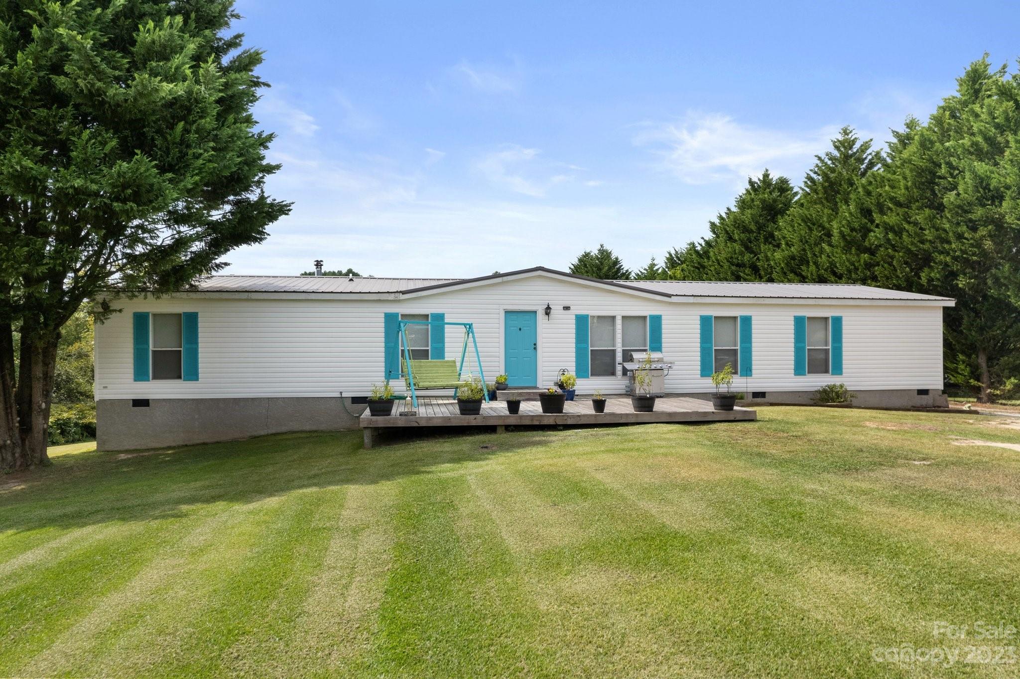 338 Divide Loop Flat Rock NC 28731