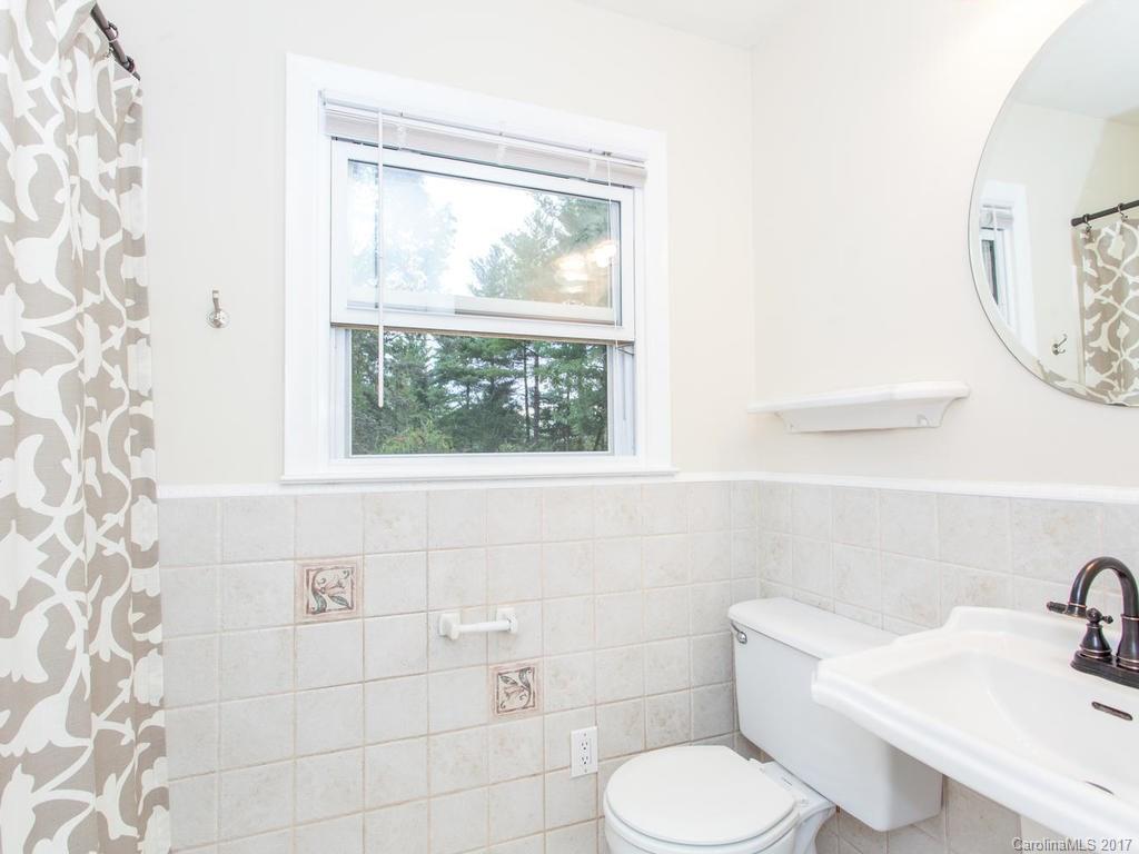 53 Knob Hill Road Asheville NC 28806