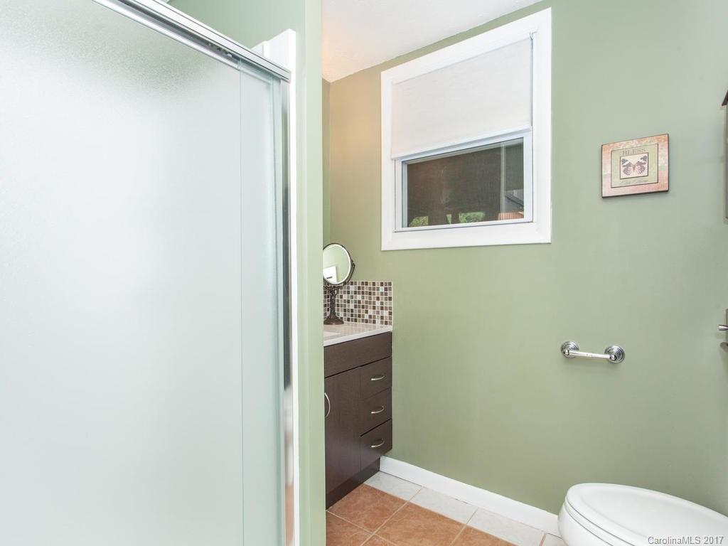53 Knob Hill Road Asheville NC 28806