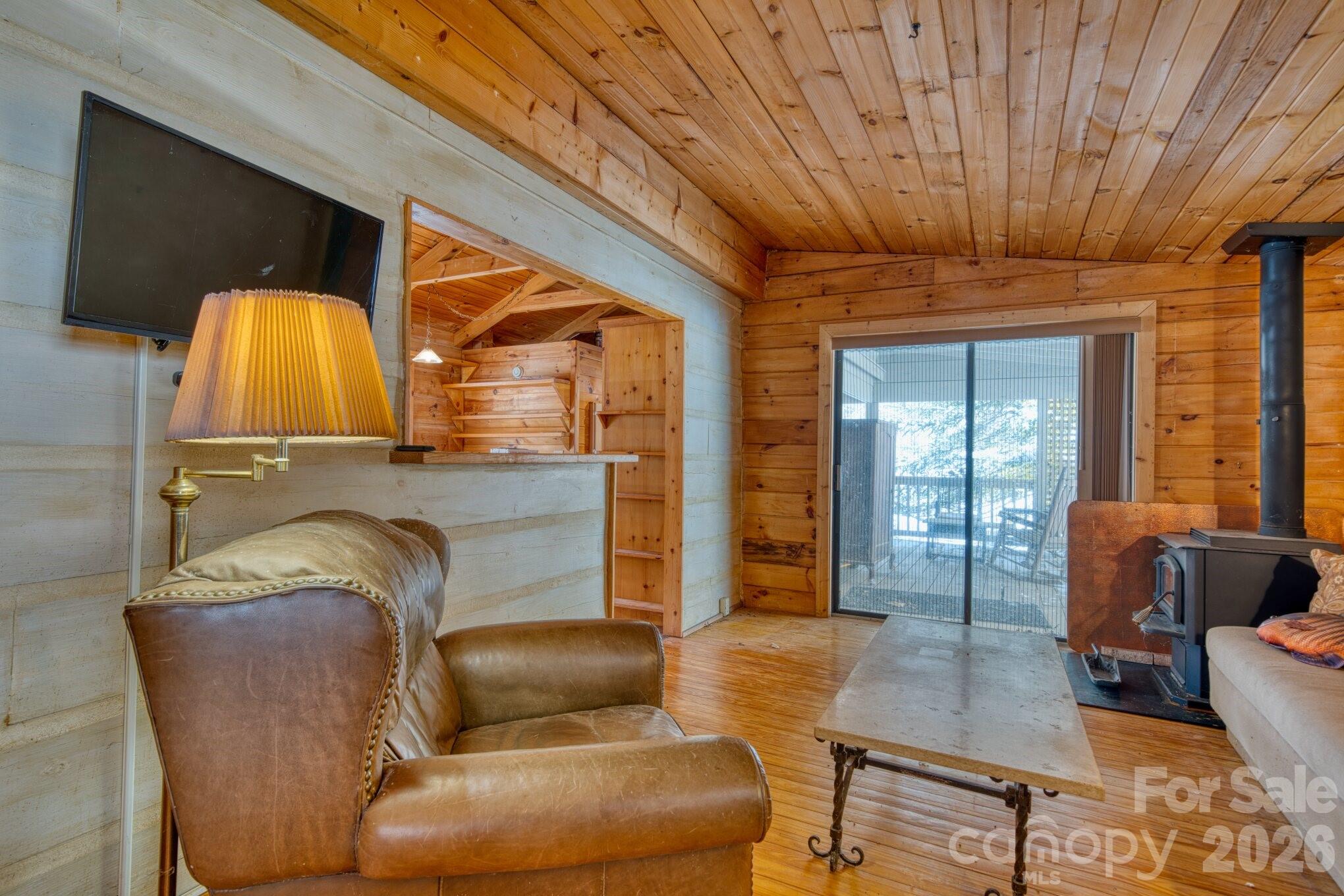 292 Crow Lane Burnsville NC 28714