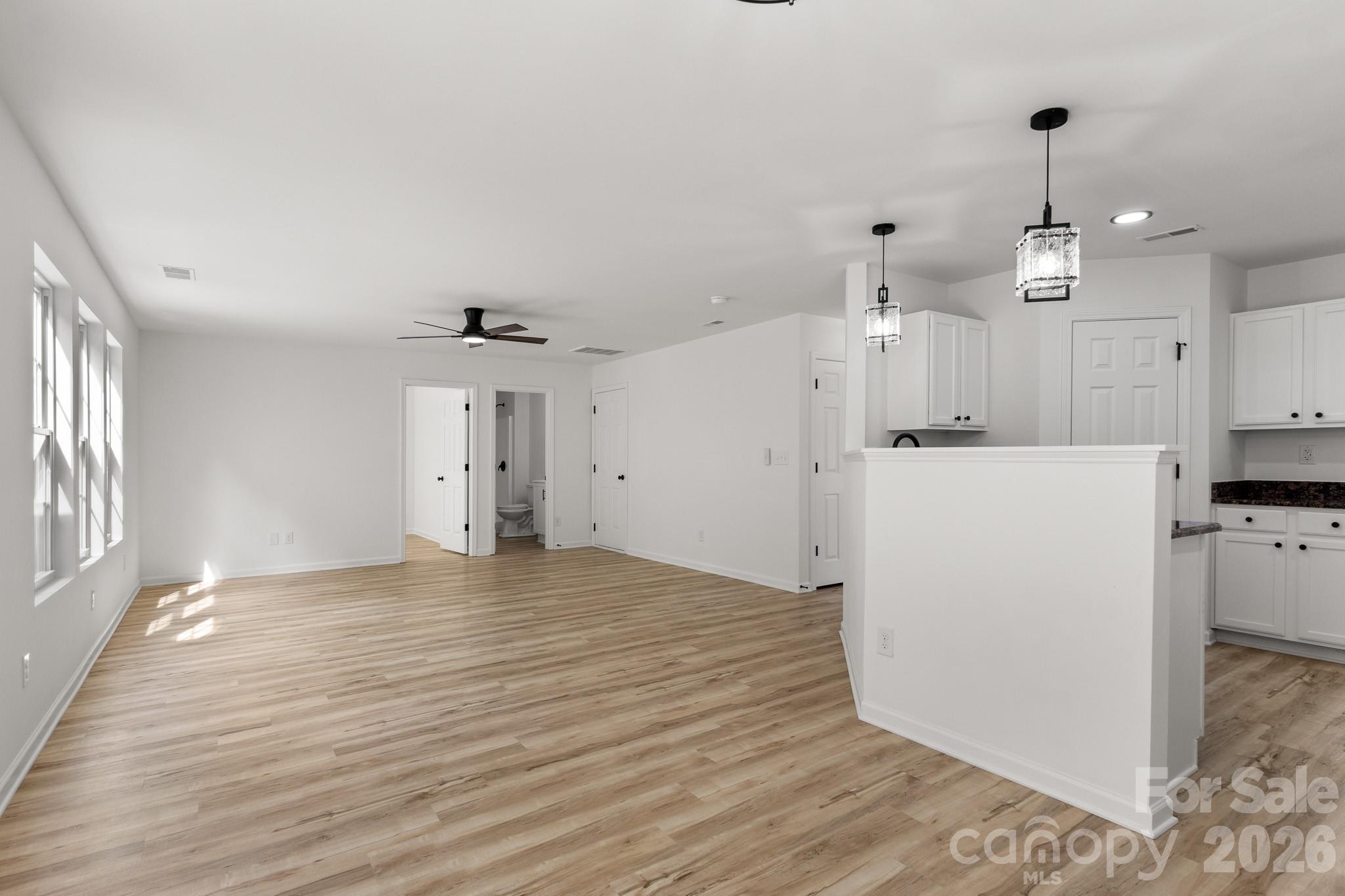 8723 Buttonwood Court Charlotte NC 28215