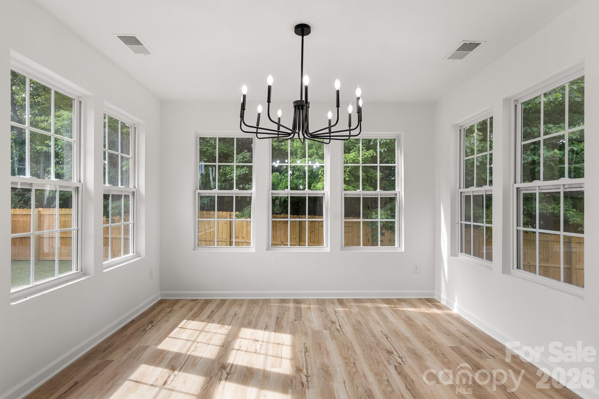 8723 Buttonwood Court Charlotte NC 28215