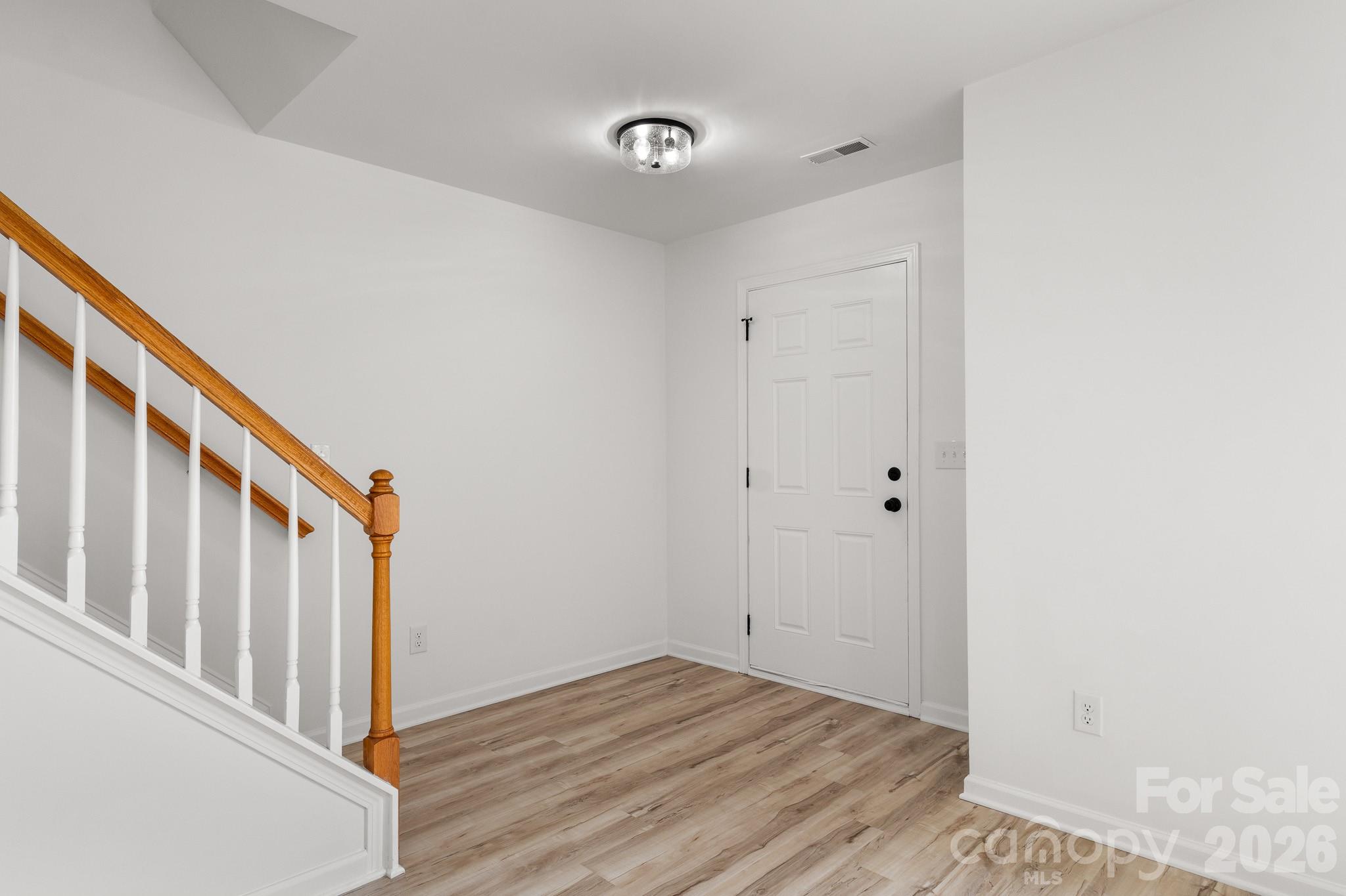 8723 Buttonwood Court Charlotte NC 28215