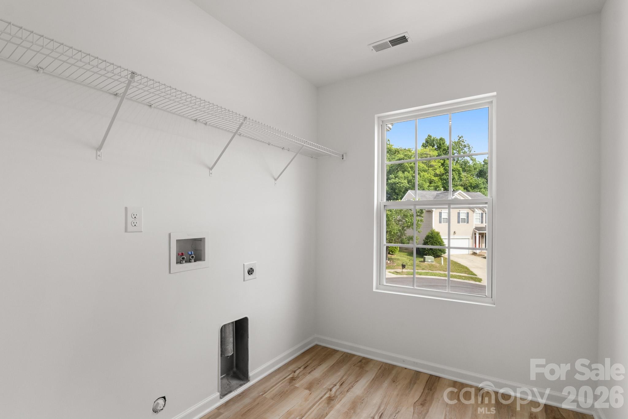 8723 Buttonwood Court Charlotte NC 28215