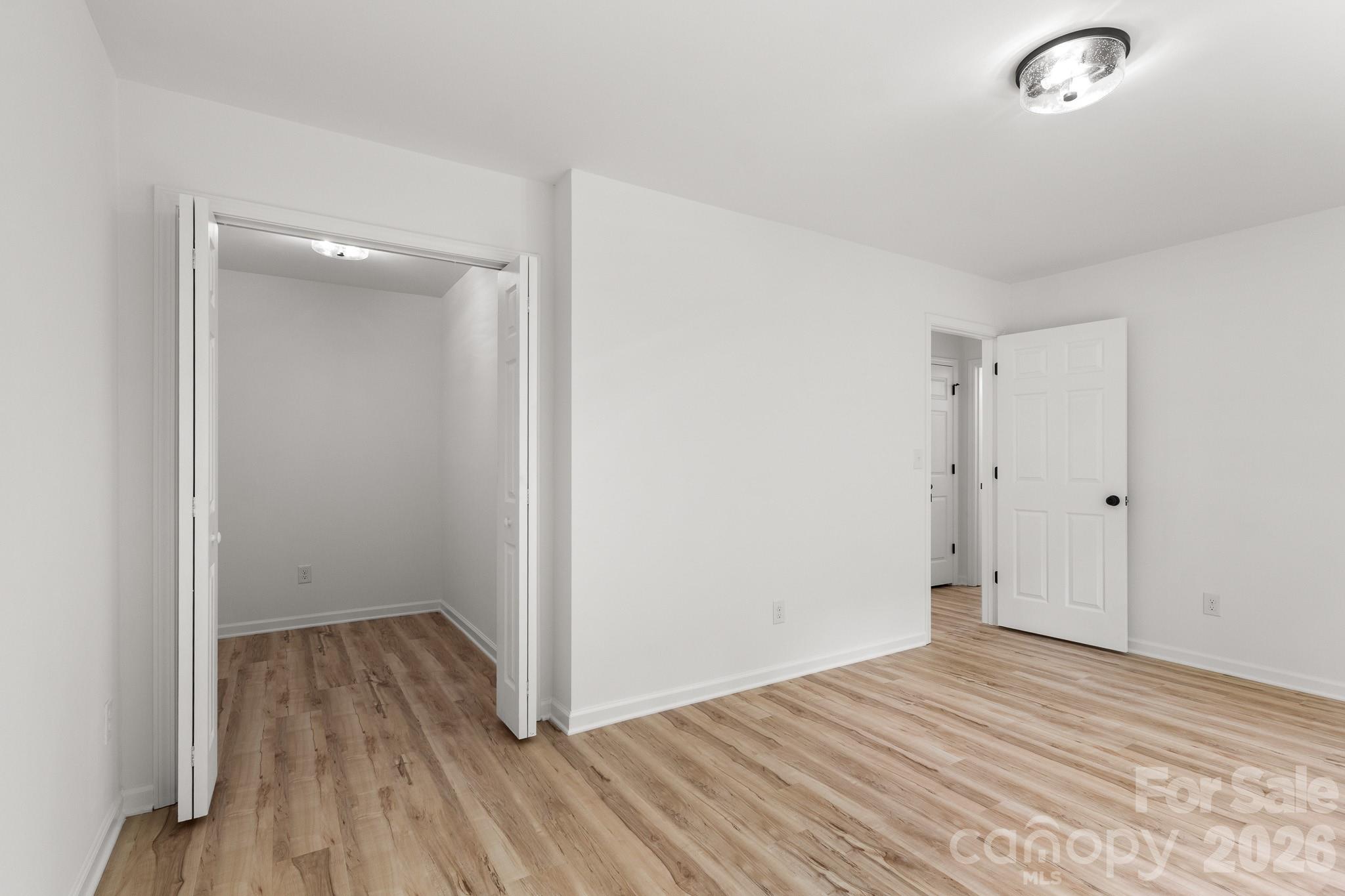 8723 Buttonwood Court Charlotte NC 28215