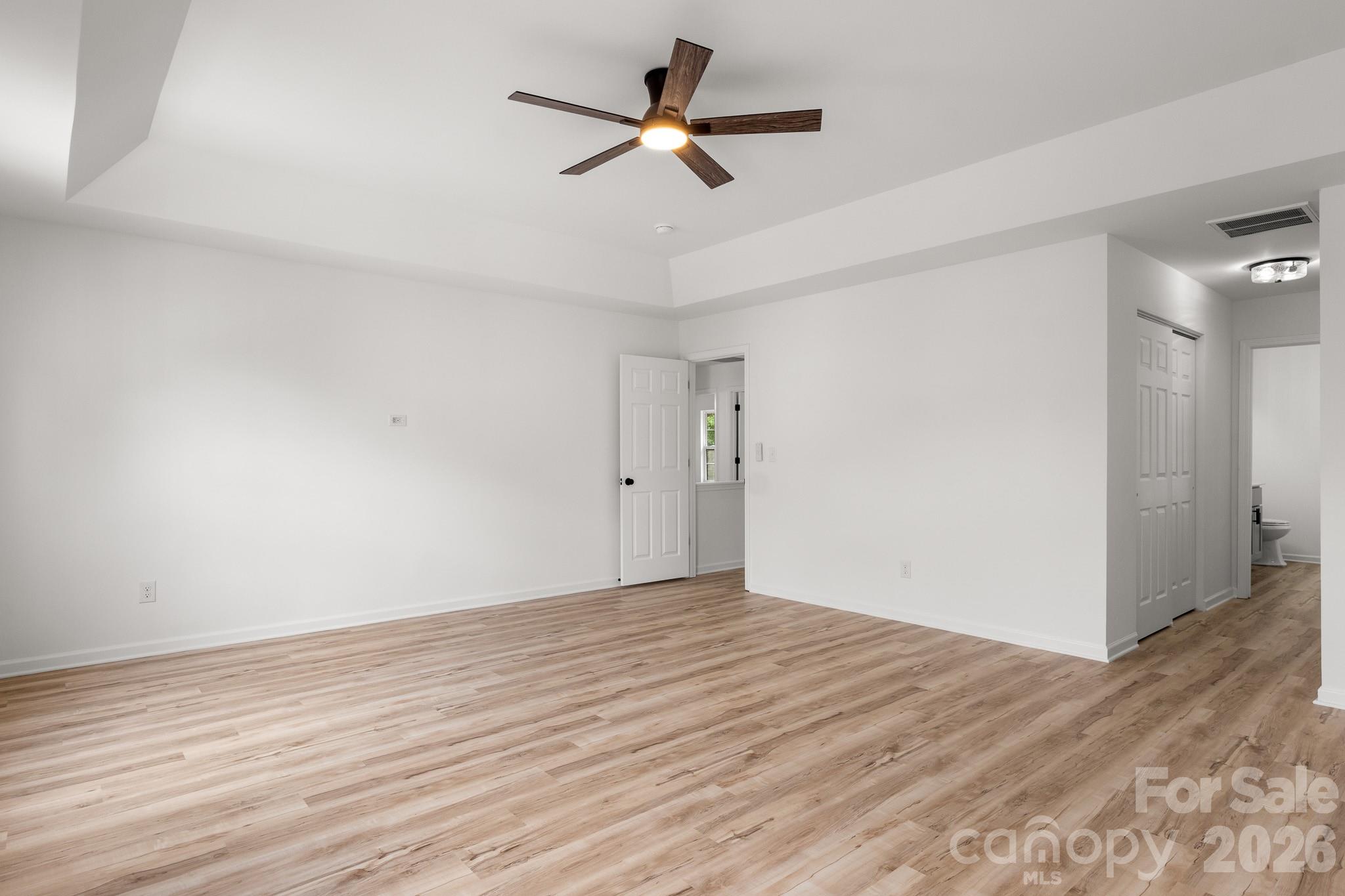 8723 Buttonwood Court Charlotte NC 28215