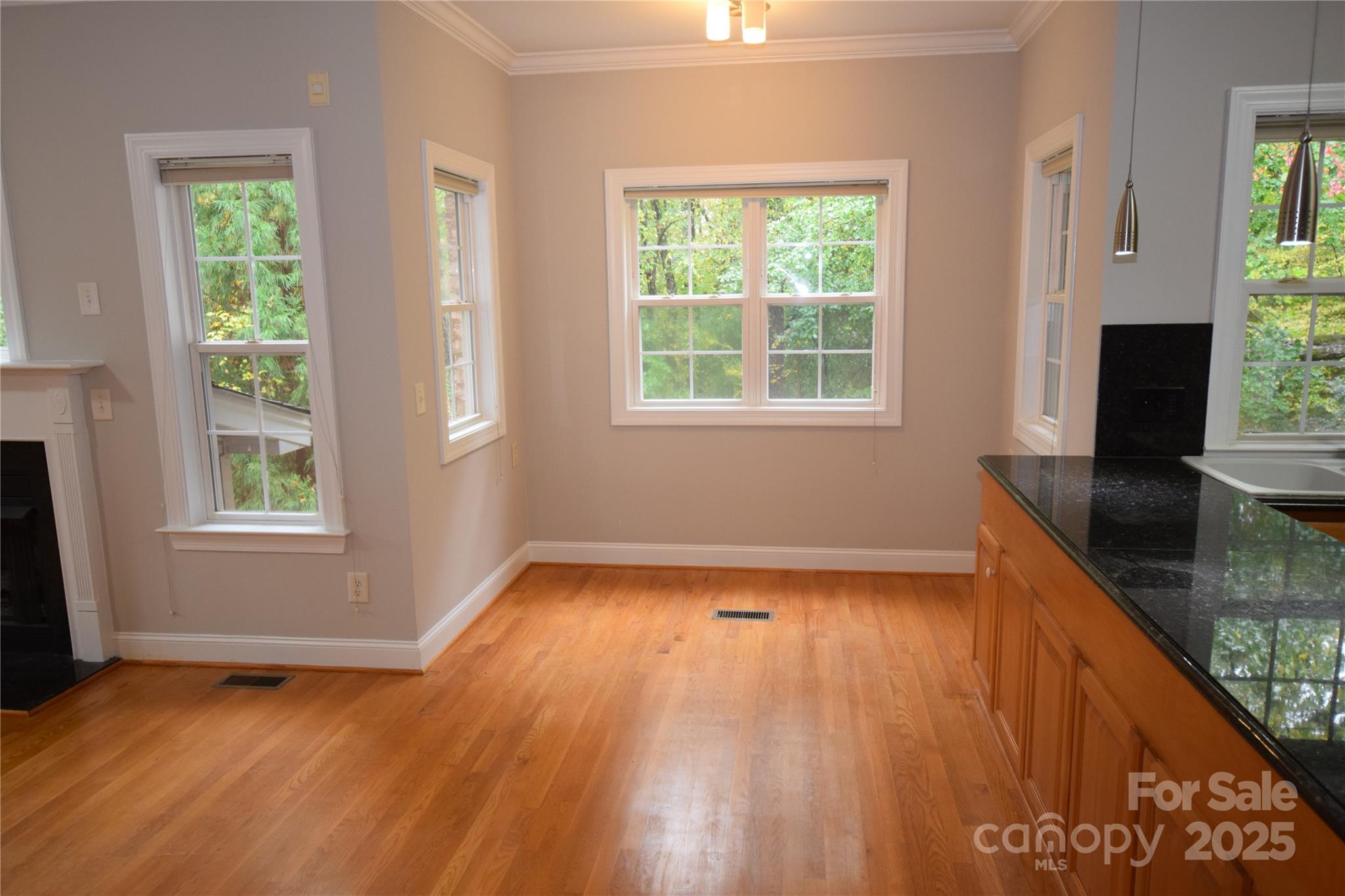 809 Pine Forest Road Charlotte NC 28214