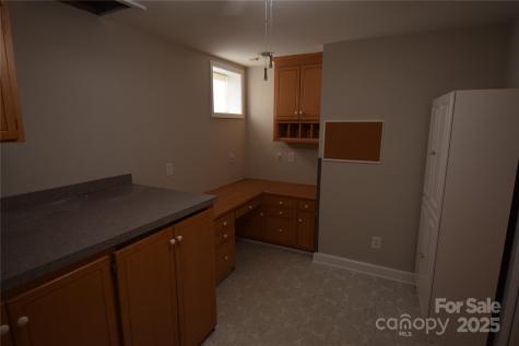 809 Pine Forest Road Charlotte NC 28214