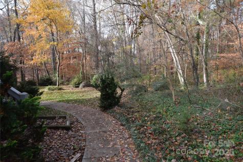 809 Pine Forest Road Charlotte NC 28214