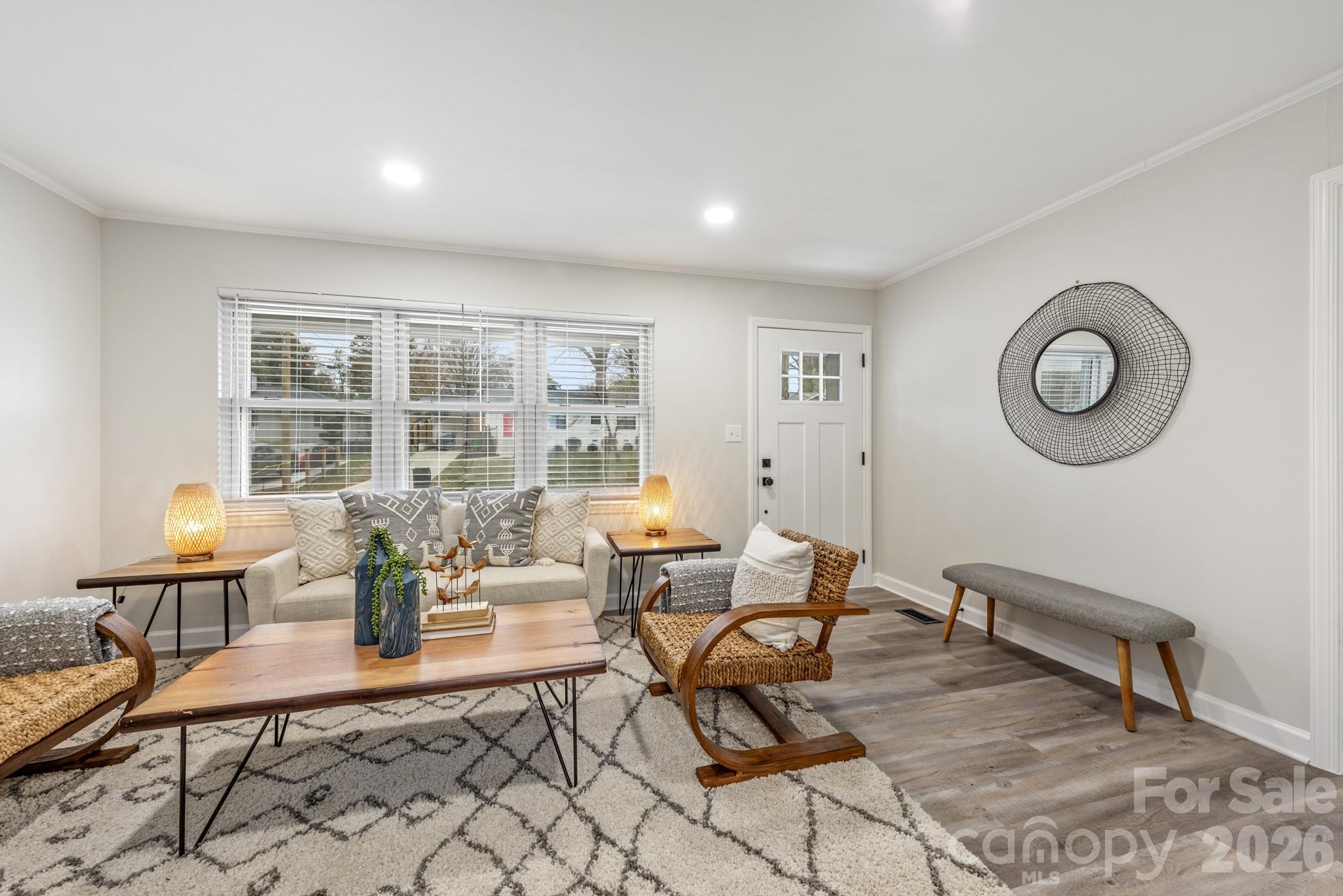 915 Crestmere Street Charlotte NC 28208