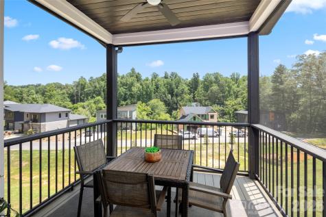 303 Iron Ridge Loop Asheville NC 28806