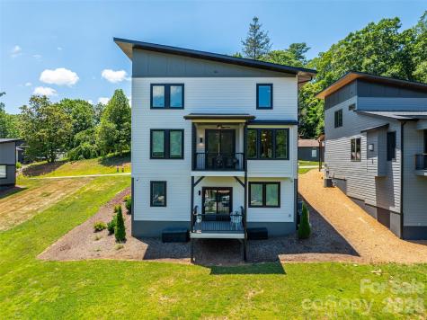 303 Iron Ridge Loop Asheville NC 28806