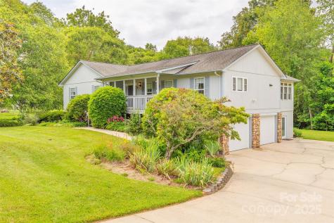 76 Woodland Hills Road Asheville NC 28804