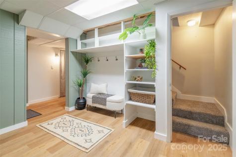 76 Woodland Hills Road Asheville NC 28804