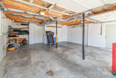 76 Woodland Hills Road Asheville NC 28804