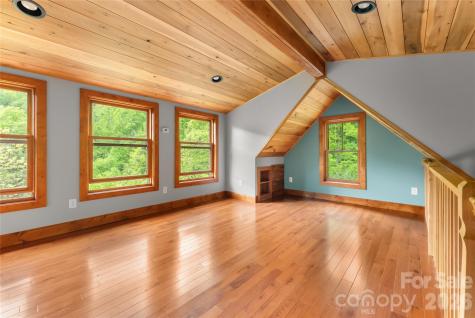1146 Thomas Branch Road Marshall NC 28753