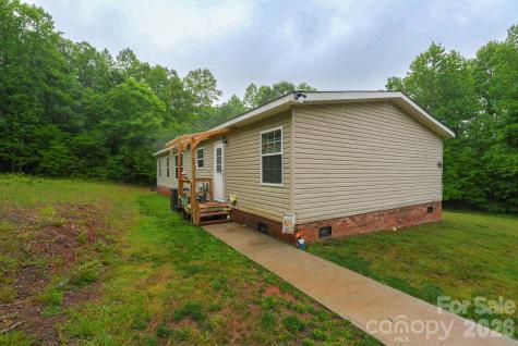 366 W Rocky Lane Dobson NC 27017