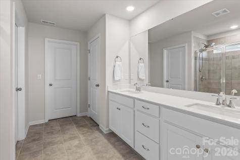 7418 Echoing Hills Lane Maiden NC 28650