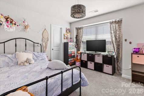 7418 Echoing Hills Lane Maiden NC 28650