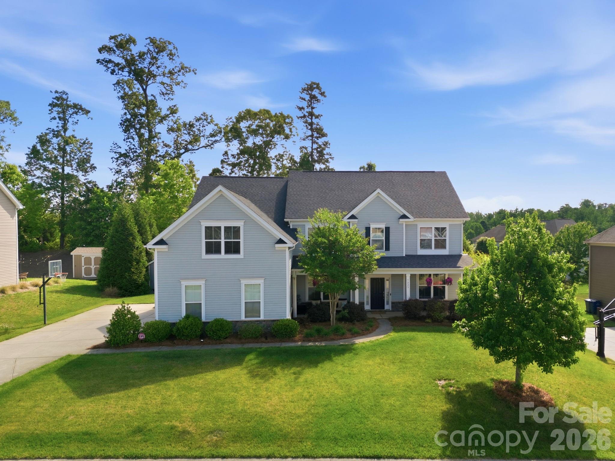 7223 Old Valley Way Harrisburg NC 28075