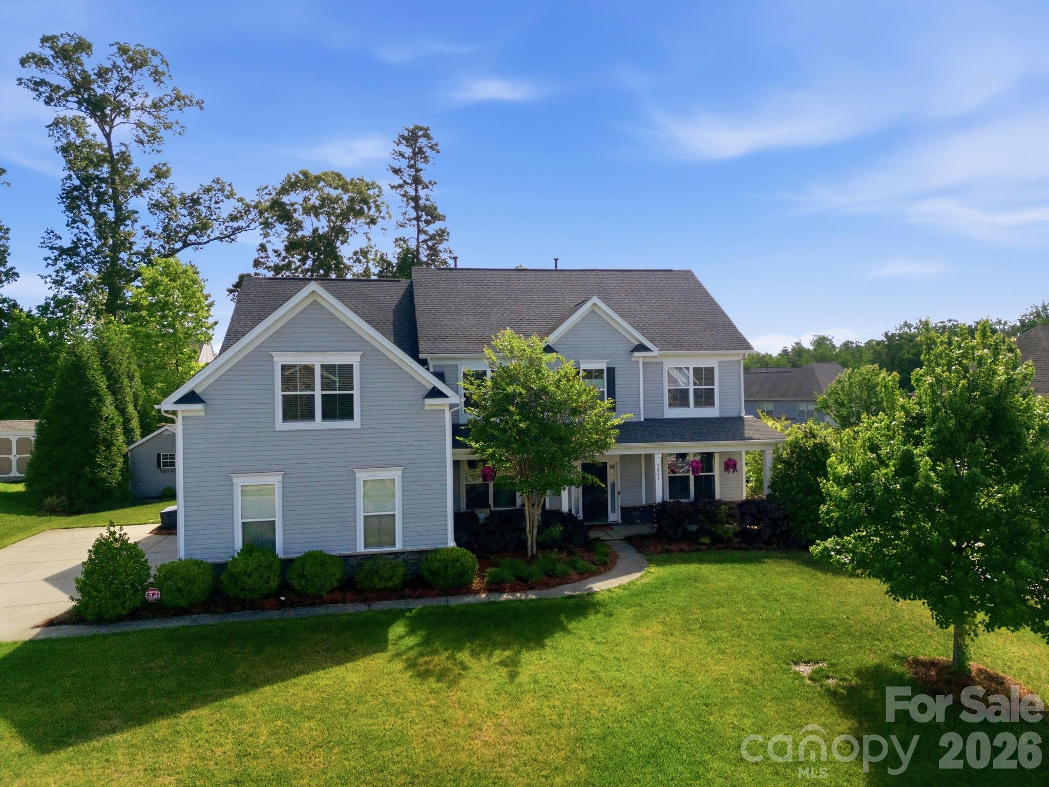 7223 Old Valley Way Harrisburg NC 28075