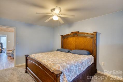 46 Wahuhu Court Brevard NC 28712
