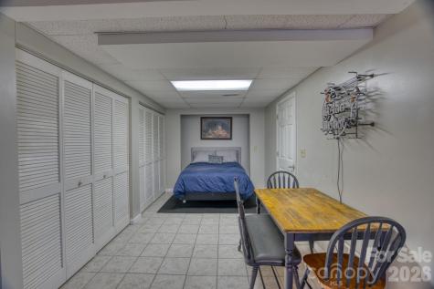 46 Wahuhu Court Brevard NC 28712