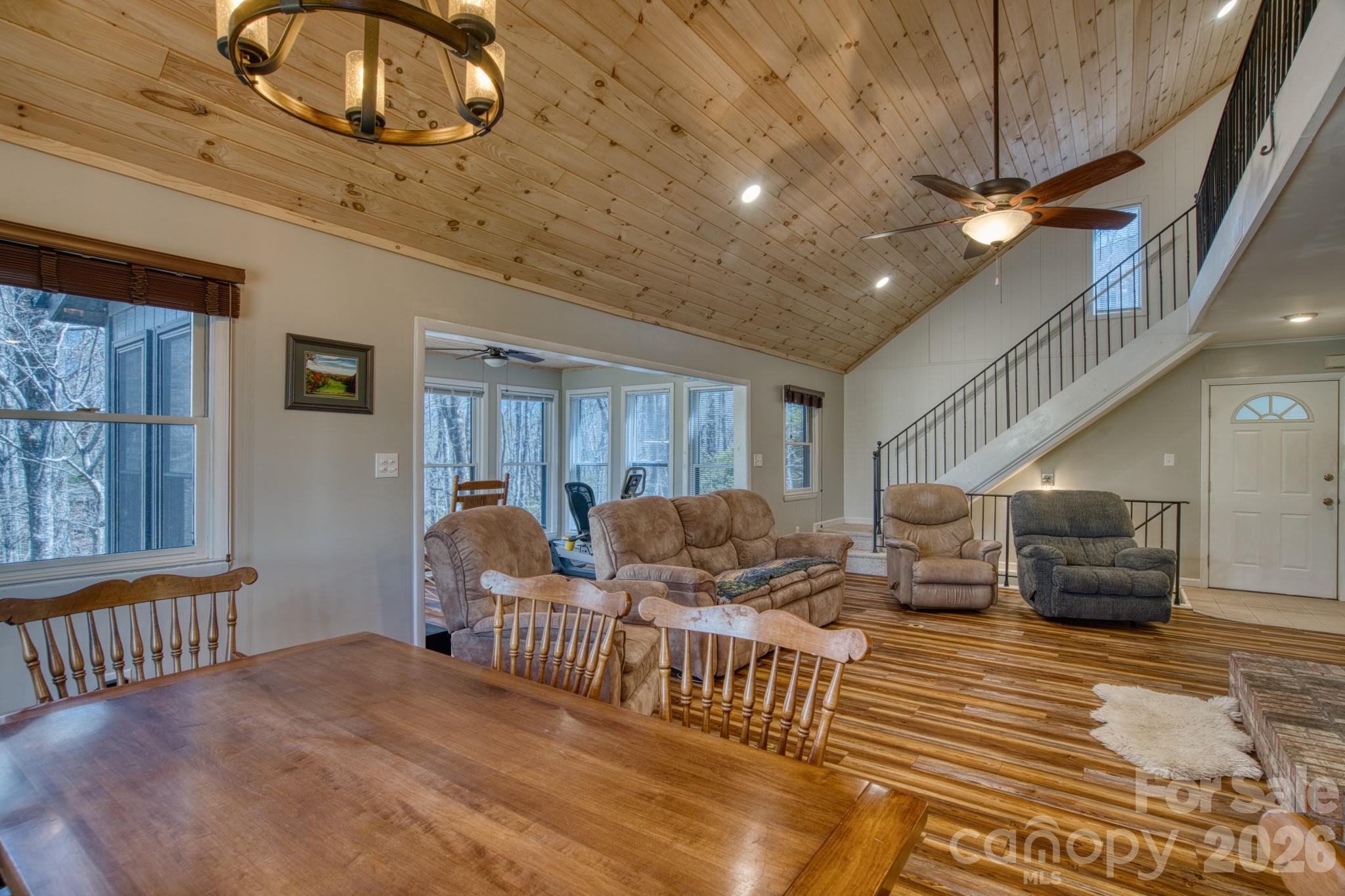 46 Wahuhu Court Brevard NC 28712