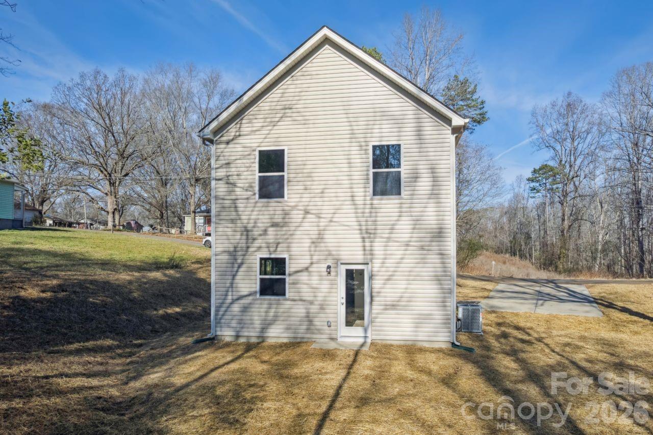 709 Hillsdale Drive Cherryville NC 28021