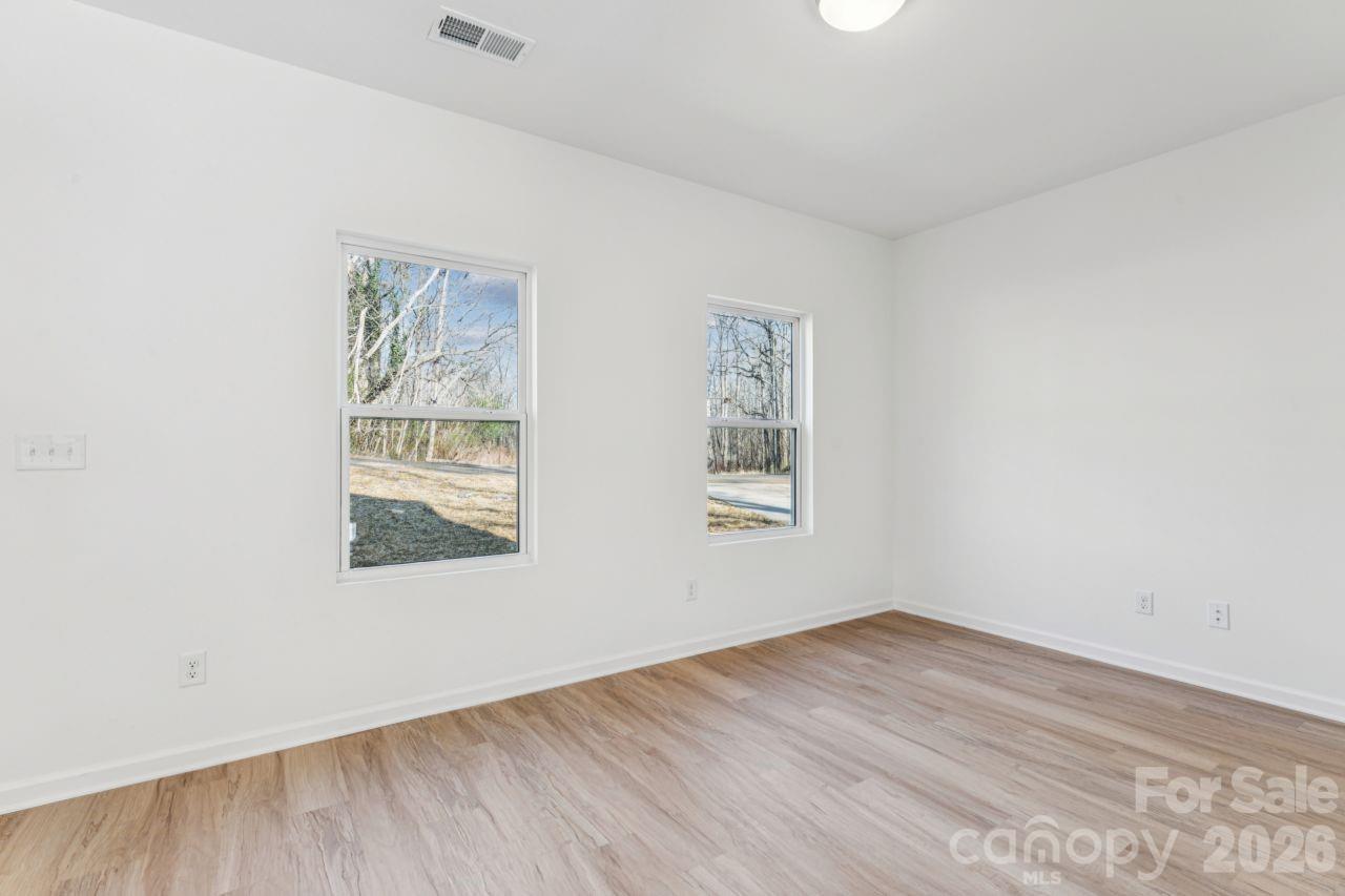 709 Hillsdale Drive Cherryville NC 28021
