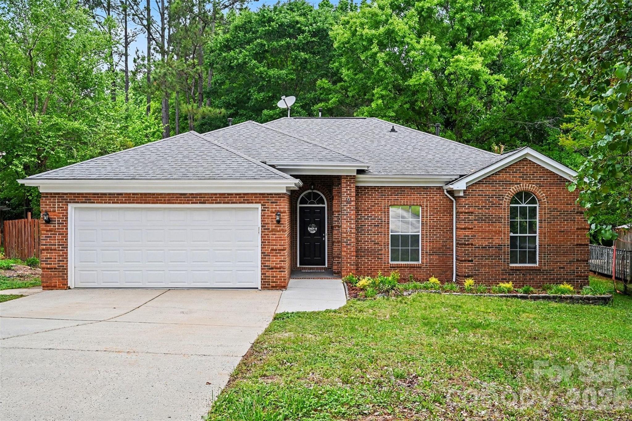 13505 Gatestone Lane Pineville NC 28134