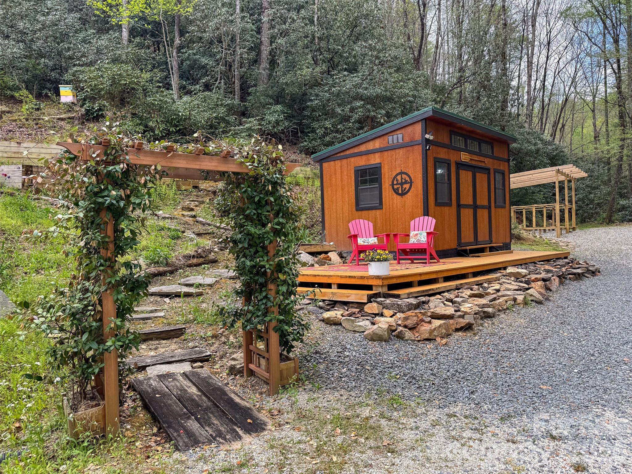 91 Double Springs Road Almond NC 28702