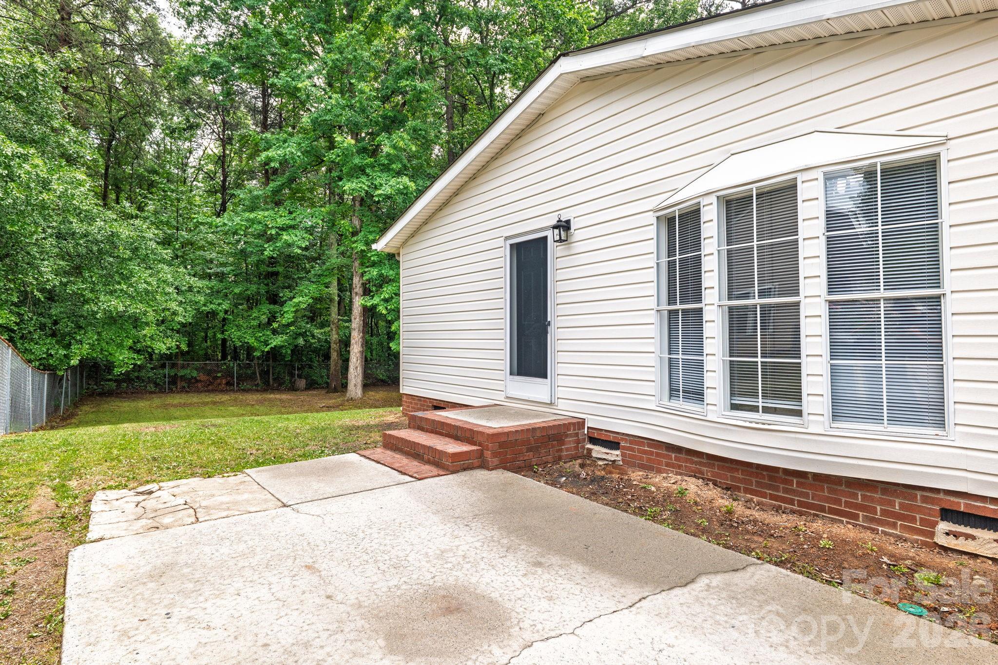 1232 Salvadore Court Gastonia NC 28052