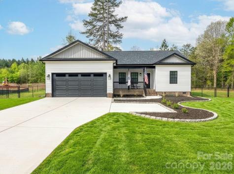 2462 Shoal Road Crouse NC 28033
