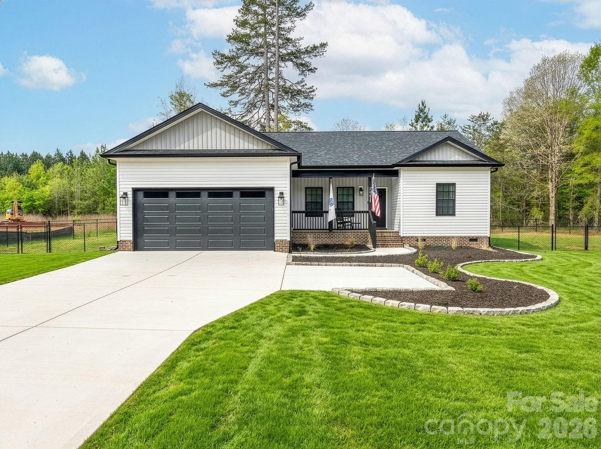 2462 Shoal Road Crouse NC 28033