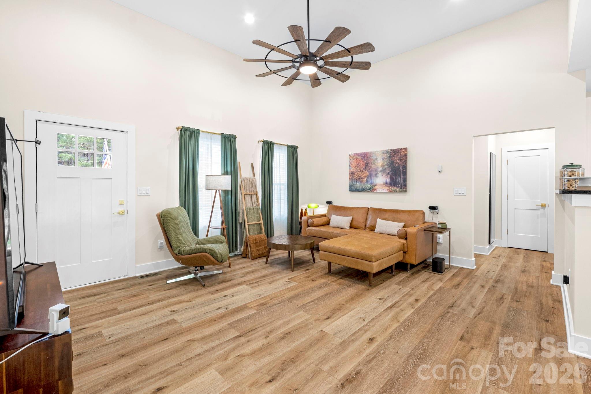 2462 Shoal Road Crouse NC 28033