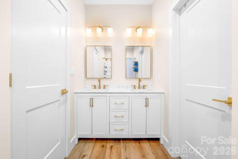 2462 Shoal Road Crouse NC 28033