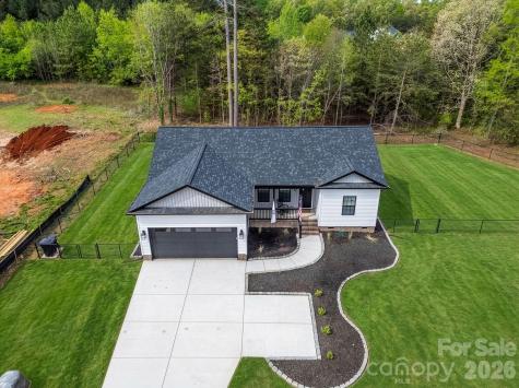 2462 Shoal Road Crouse NC 28033