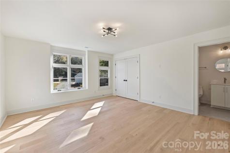 2027 Thurmond Place Charlotte NC 28205