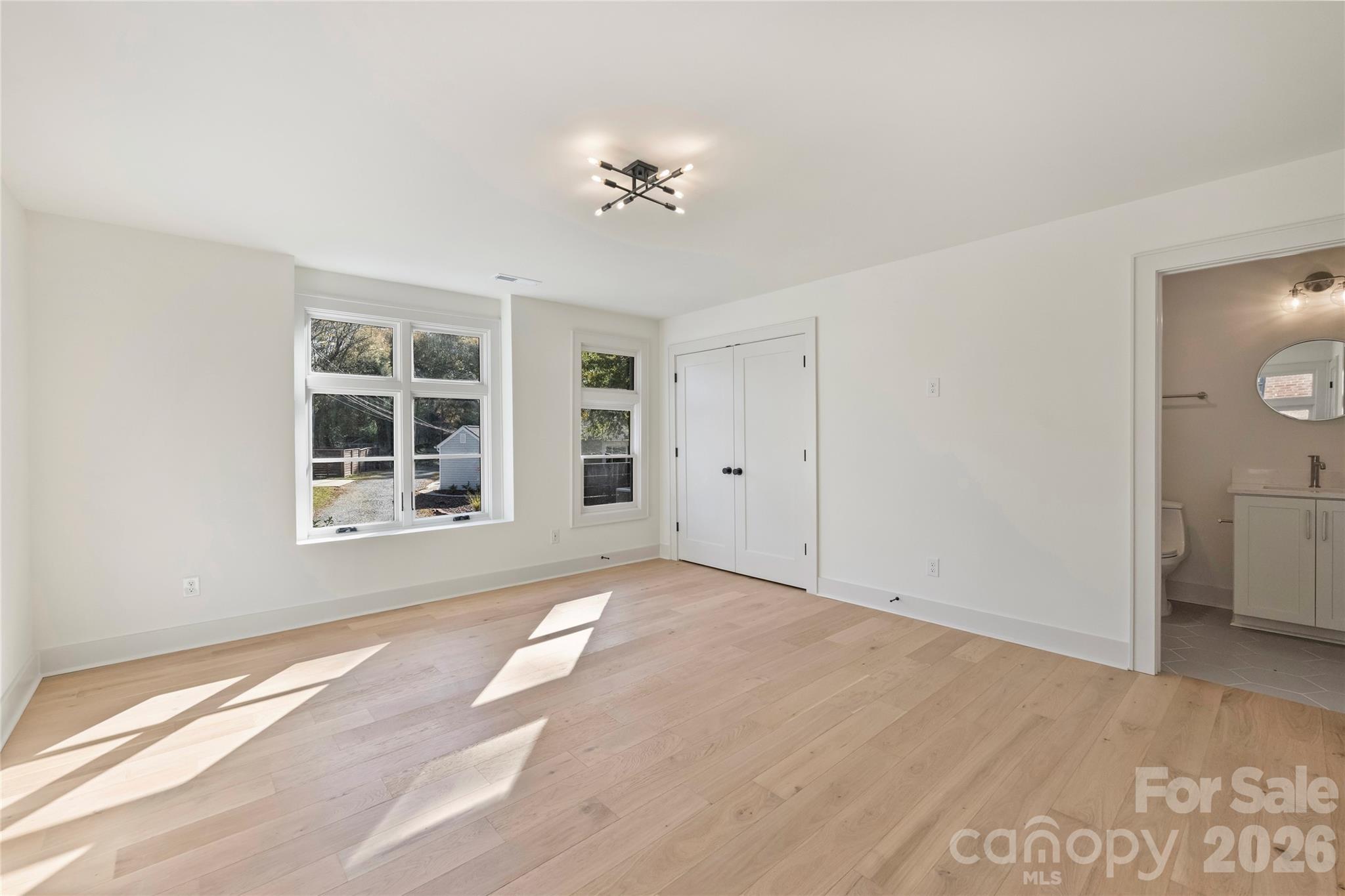 2027 Thurmond Place Charlotte NC 28205