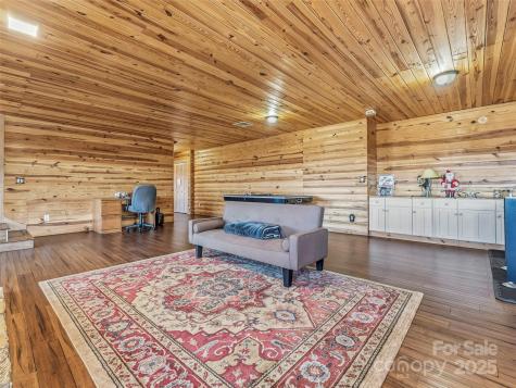 101 Ruffed Grouse Road Brevard NC 28712