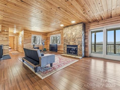 101 Ruffed Grouse Road Brevard NC 28712