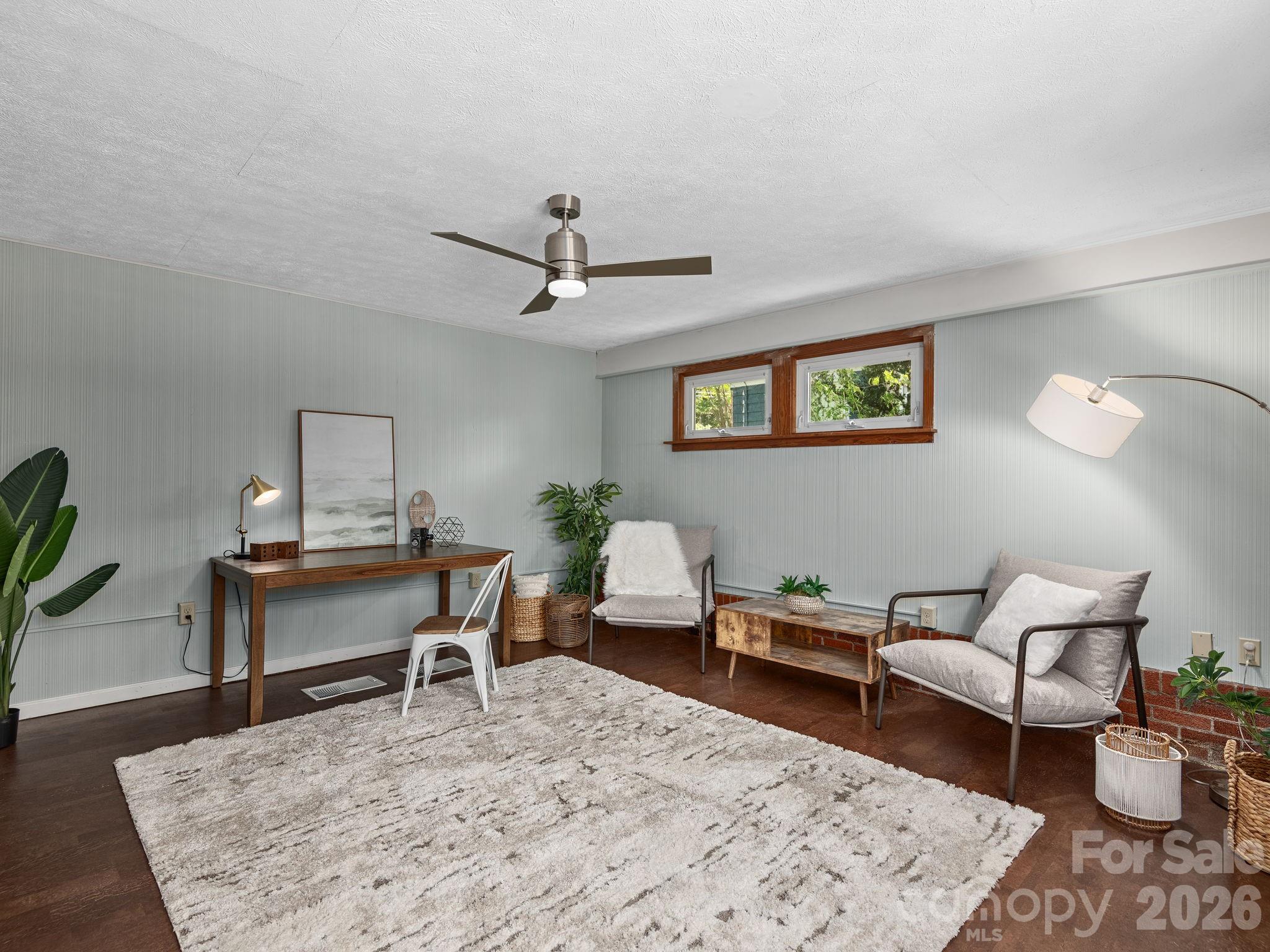 8 Fernlawn Road Asheville NC 28805