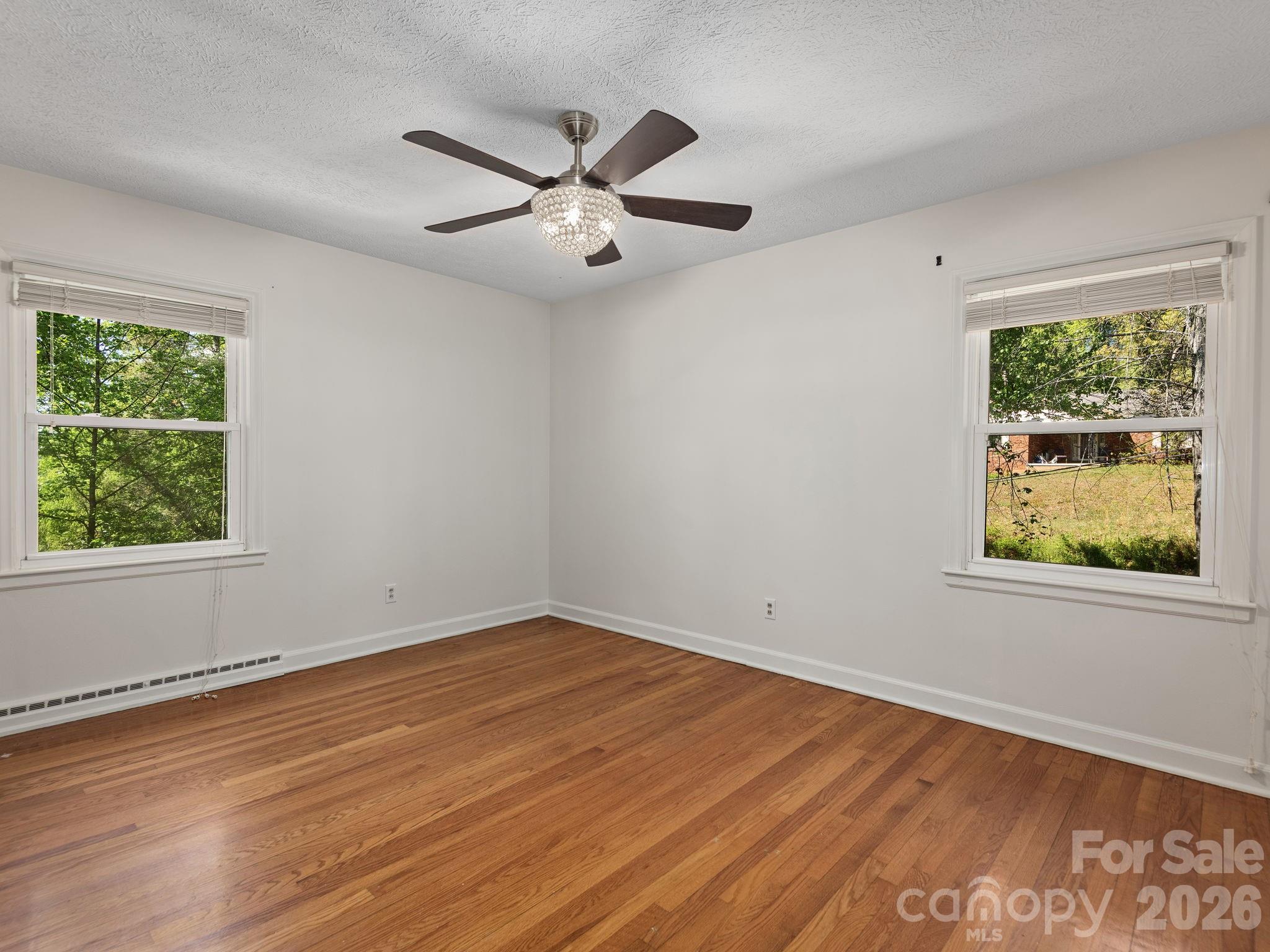 8 Fernlawn Road Asheville NC 28805
