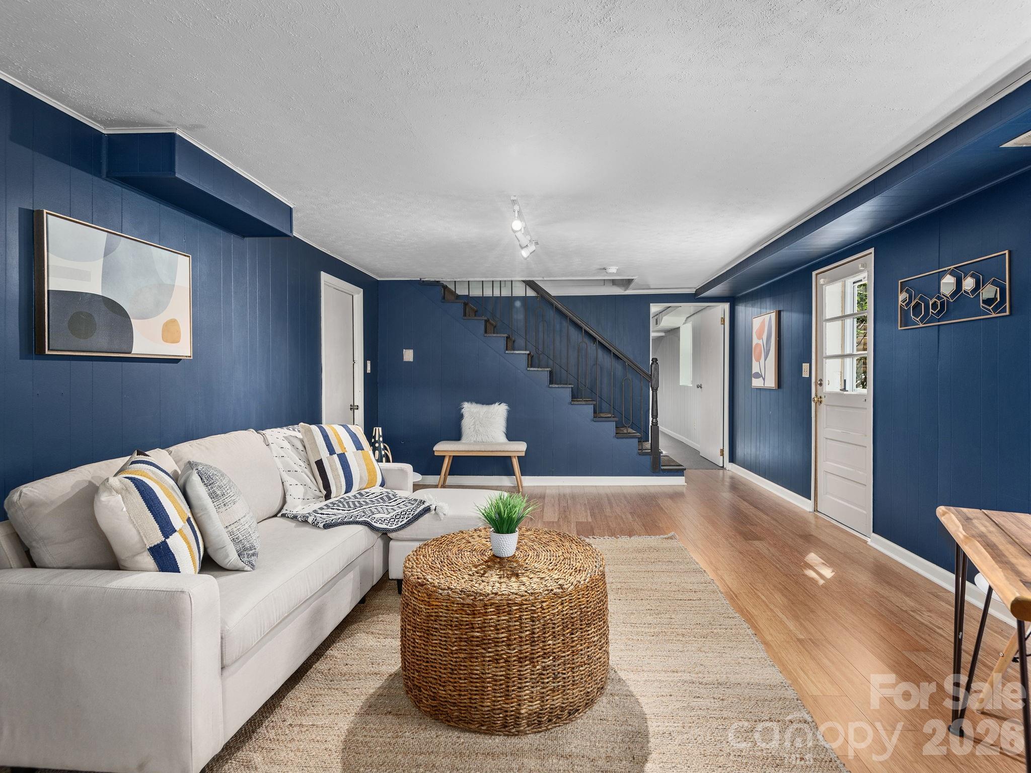 8 Fernlawn Road Asheville NC 28805