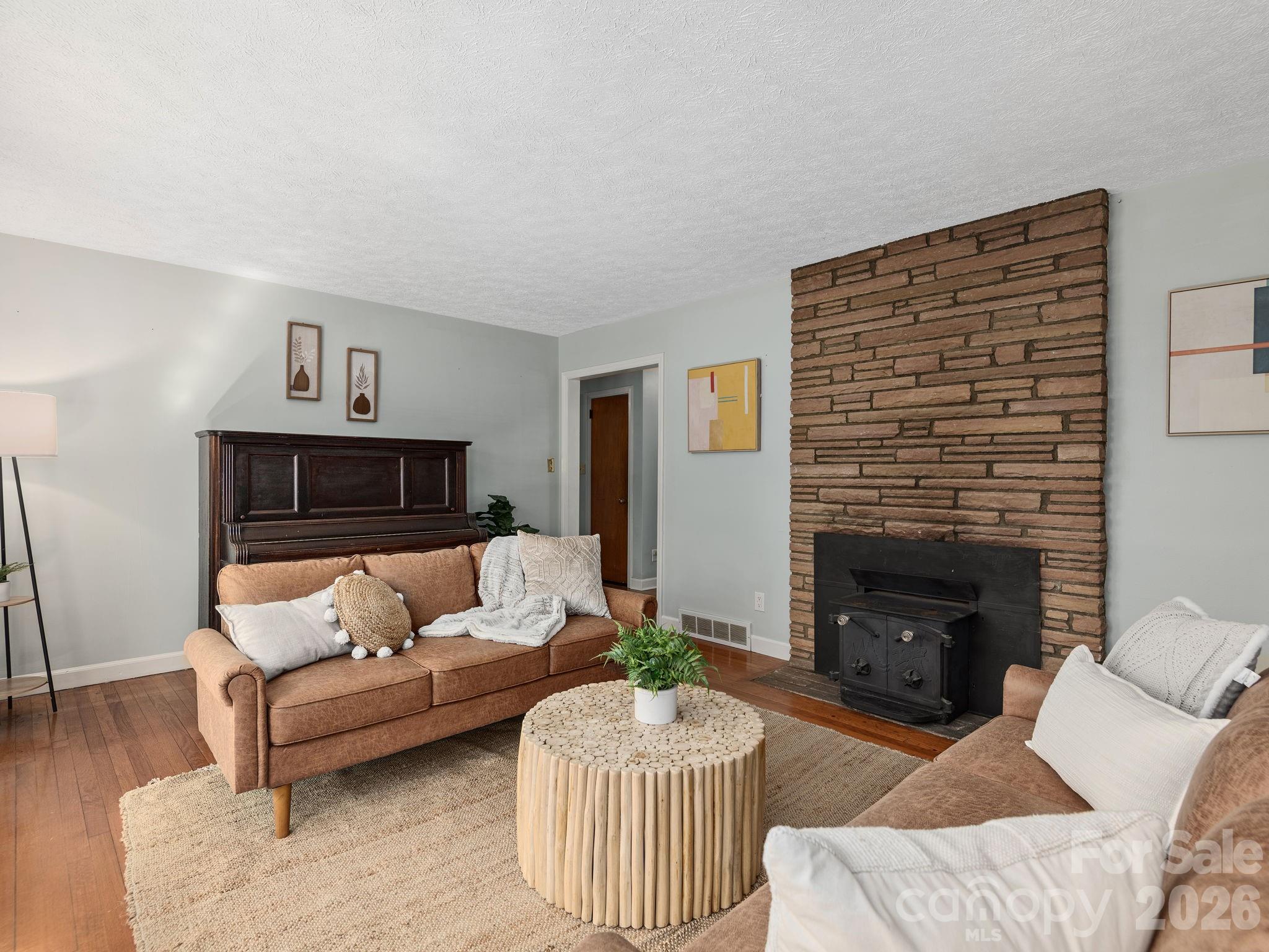 8 Fernlawn Road Asheville NC 28805