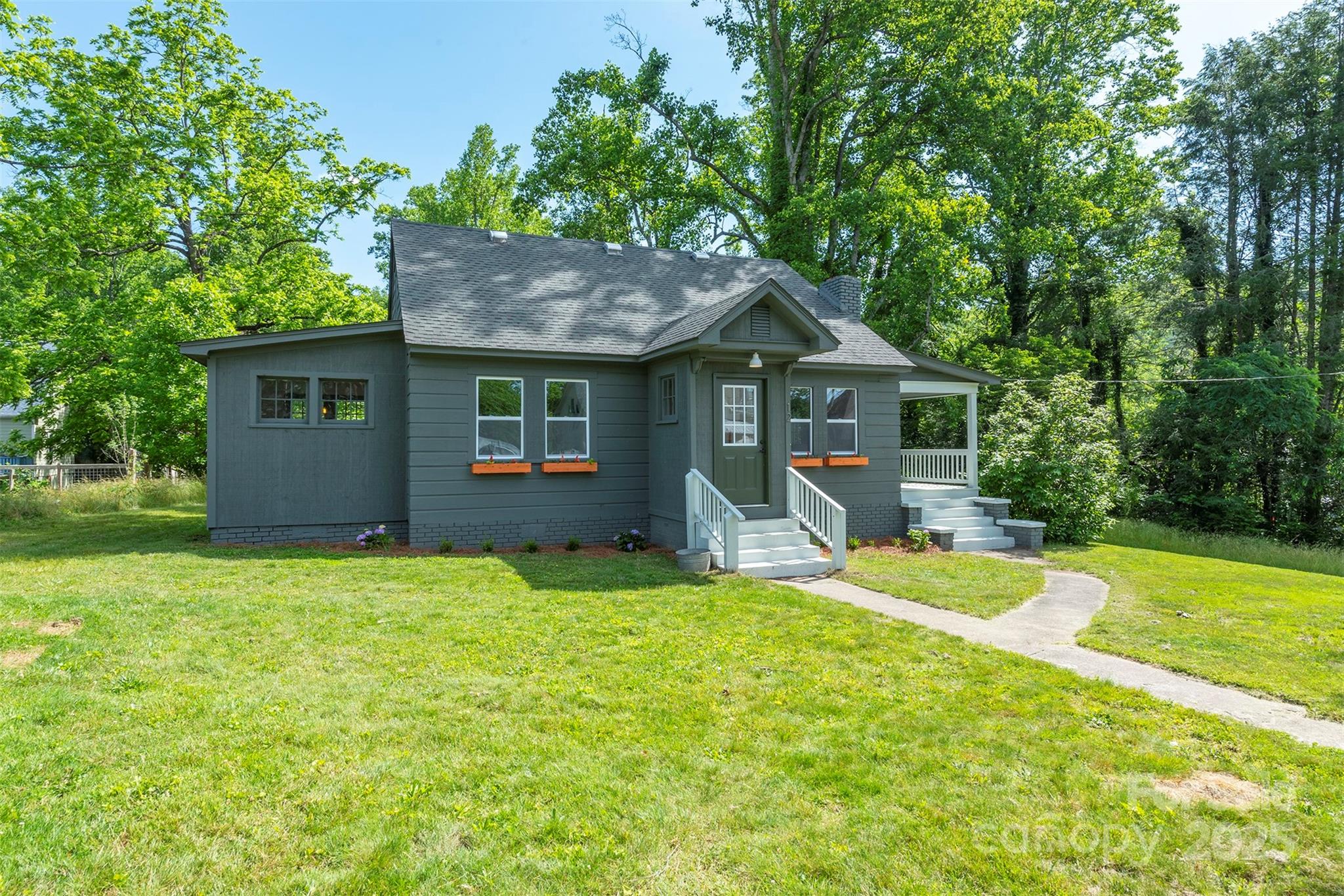 12 Mountain View Avenue Black Mountain NC 28711