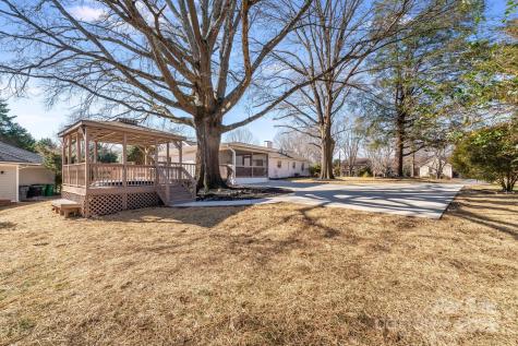 10512 Roseberry Court Charlotte NC 28277